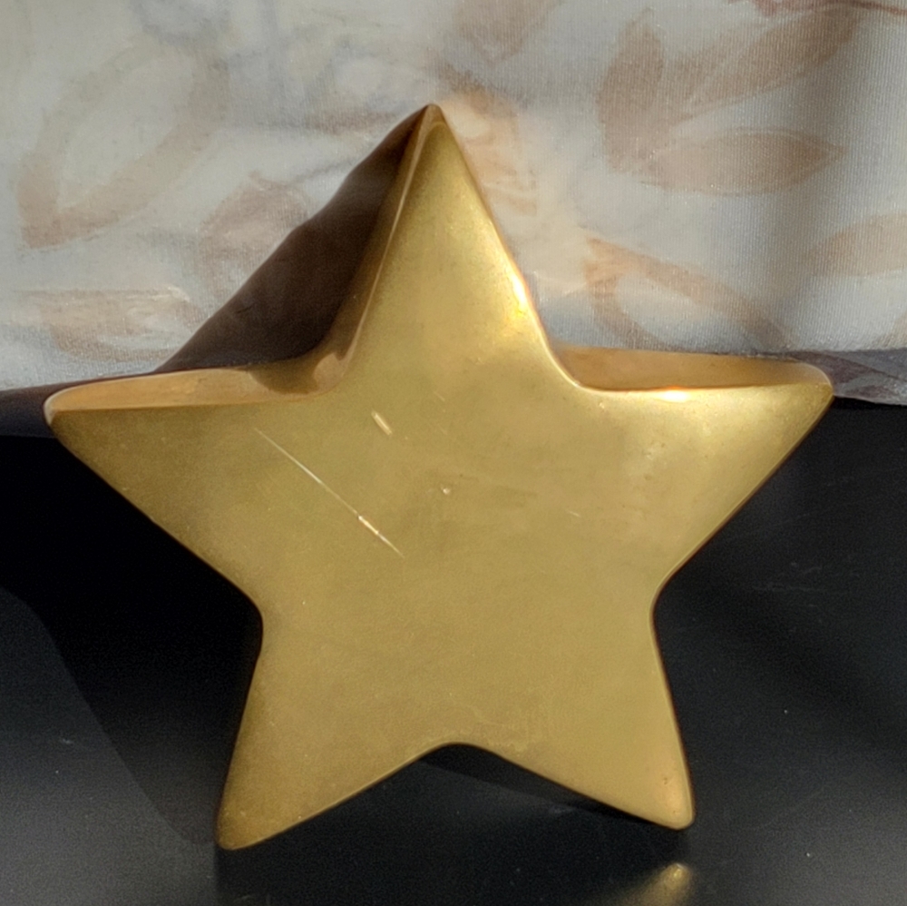 Brass Star Paperweight - Picture 8 of 8